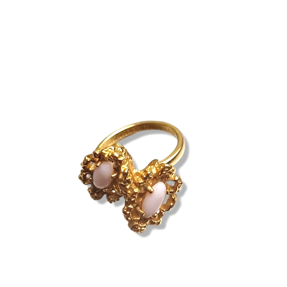 Vintage 10K Yellow Gold And Pink Opal Ring Size 5 Weighes 4.23 grams Not Marked - Picture 1 of 7